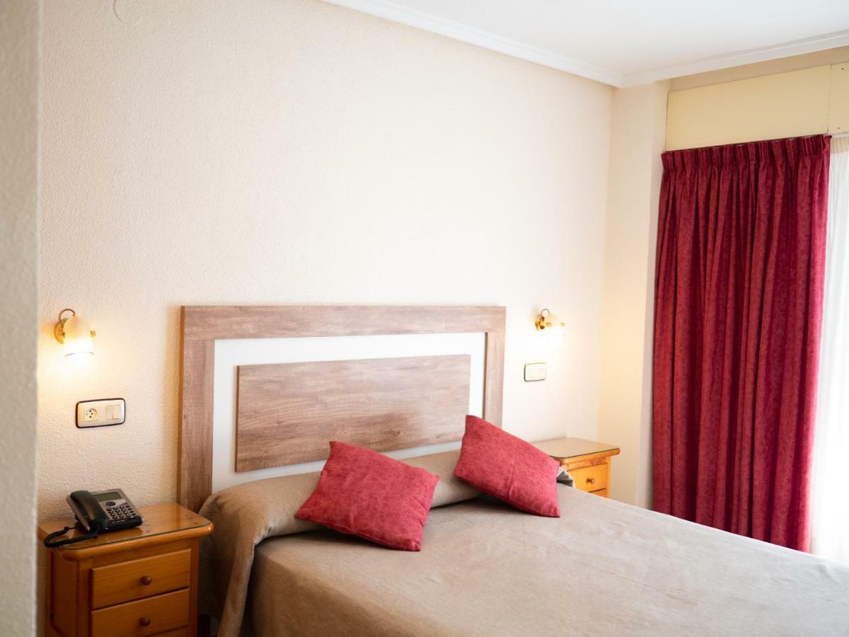Hotel Quino Guardamar del Segura Buitenkant foto